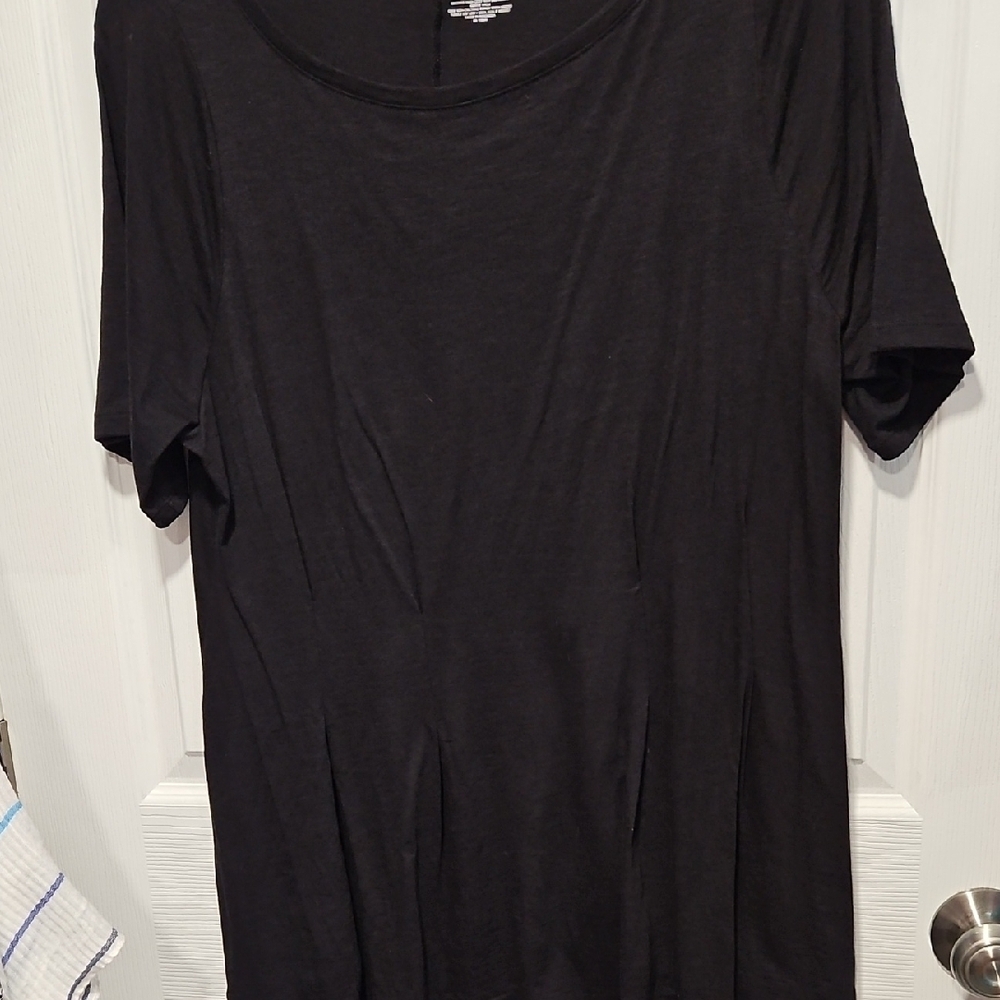 Lane Bryant Elegant Black Short Sleeve Tee